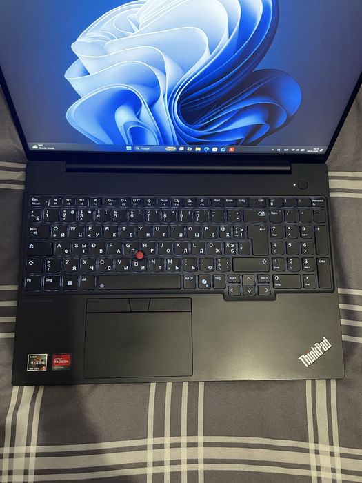 Lenovo ThinkPad E16 Gen 2 Ryzen 5 7535HS 8/256gb акб 8 циклів 100% ідеальний стан