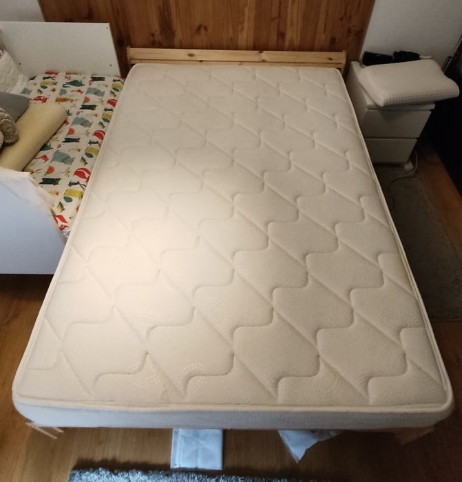 Colchão molaflex + estrado pikolin