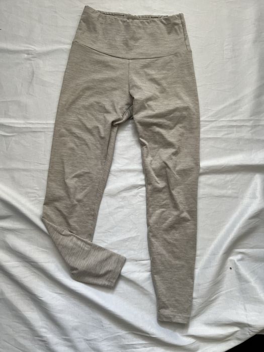 Лосины легенсы бежевые молочные