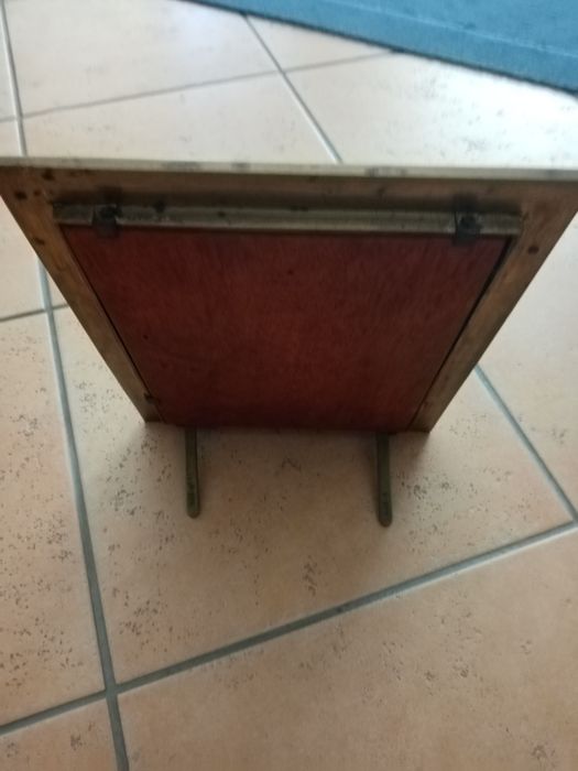 Moldura usada em bronze