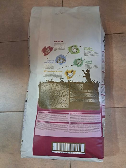 Cat Chow Special Care Urinary Tract Health 15 кг- корм для профилактики мочекаменной болезни у кошек.