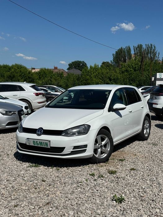 Продам Volkswagen Golf 2012 рік можлива розстрочка,кредит,обмін!