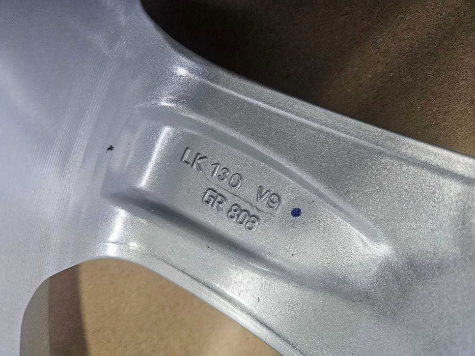 Диски Alutec 5/130 R18 8J ET52 dia71.6mm