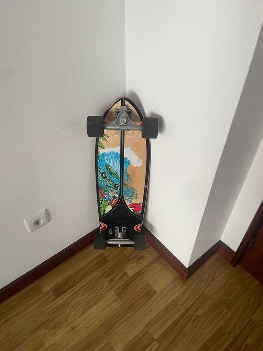 Skate cruiser longboard  semi novo