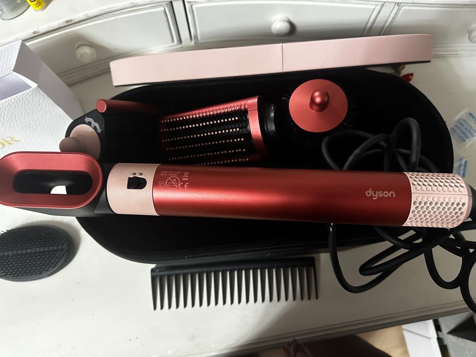 Dyson Продам свій стайлер дайсон airwrap