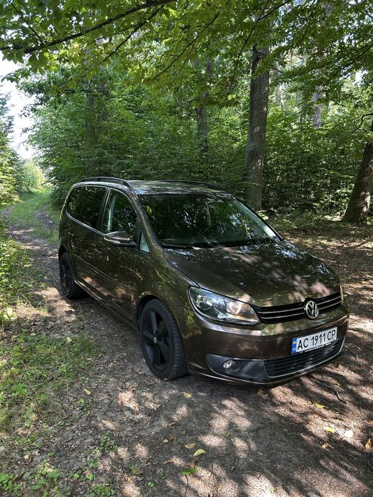 Volksvagen Touran 2014
