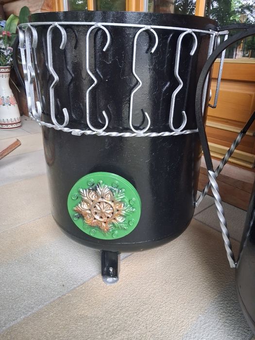 Bardzo duże donice ozdobne