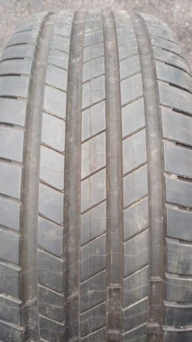 Bridgestone Turanza T005 Ev Enlinten 235/45 R18 98W 2023r Demo