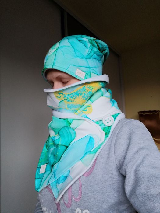 Komplet zimowy czapka smerfetka plus szal 150 cm na polarze