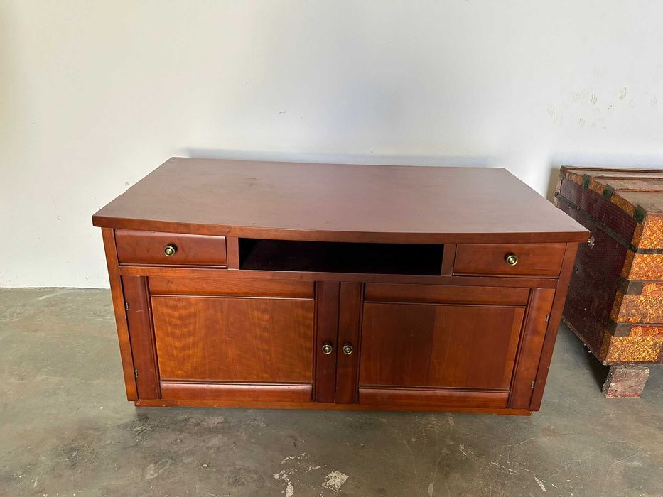 Móvel de televisão