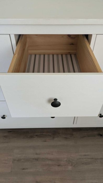 Cómoda Hemnes IKEA c/8 gavetas | 150€