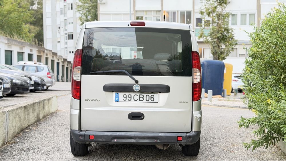 Fiat doblo 7 lugares diesel foto 3