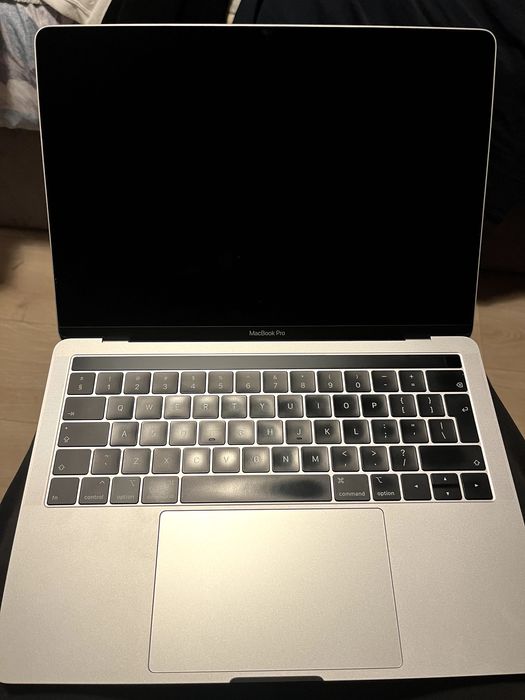 MacBook Pro 13" A1989 (2019) i7 / 16GB RAM / 512GB SSD – 100% sprawny