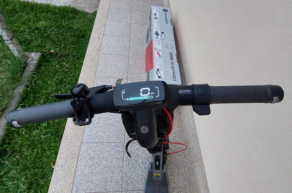 Trotinete Segway Ninebot E3 Pro 800W