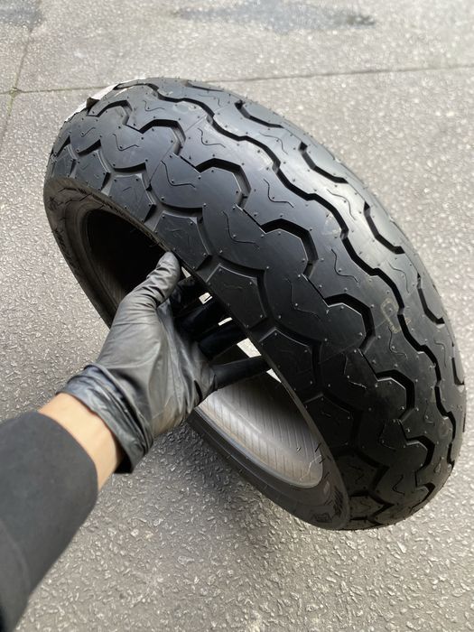 Pneu de mota 180/55/17 Dunlop TT100 GP (NOVO)