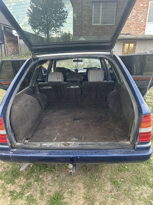 Мерседес Бенз 124