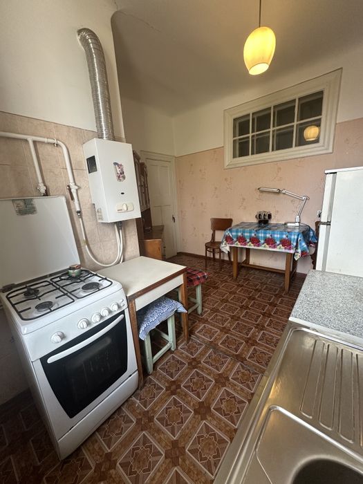 Продам 2х к.квартира «Сталинка" 60.5 кв.м.ул. Фалеевская/угол Спасская