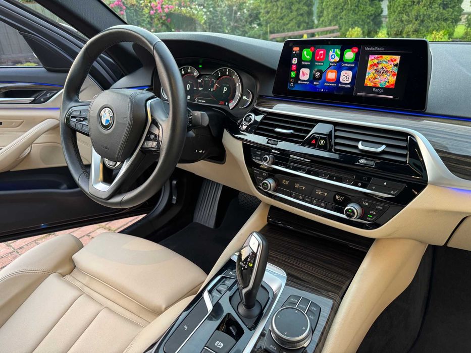 BMW 5 Series 2019 VIN WBAJA5C54KWW29974 фото оголошення 14 з 24