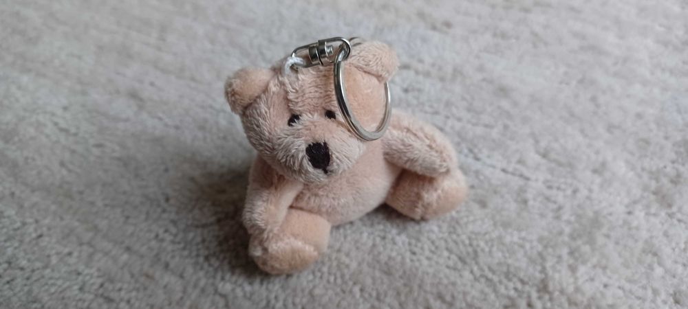 BRELOK, breloczek do kluczy, torebki mały brązowy pluszowy MIŚ