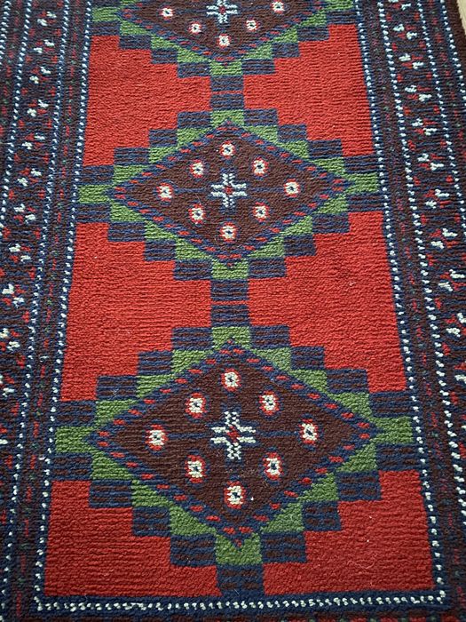 1,34 x 0,62 tapete oriental de cores vivas