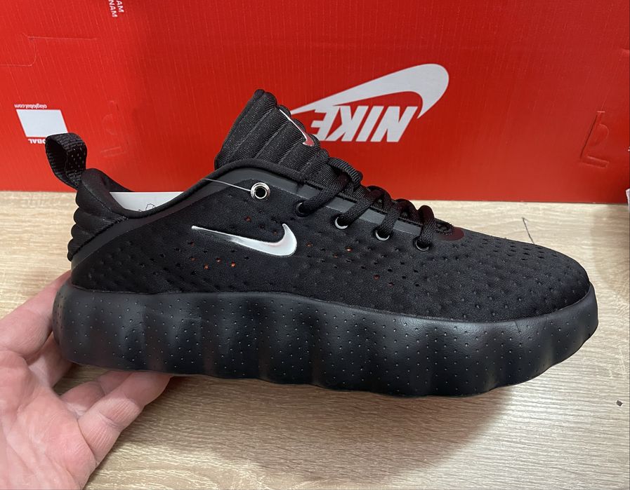 Nike Mind 002 Huper Crimson 41-45 в наявності