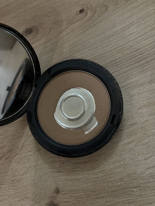 Brązer Bobbi Brown