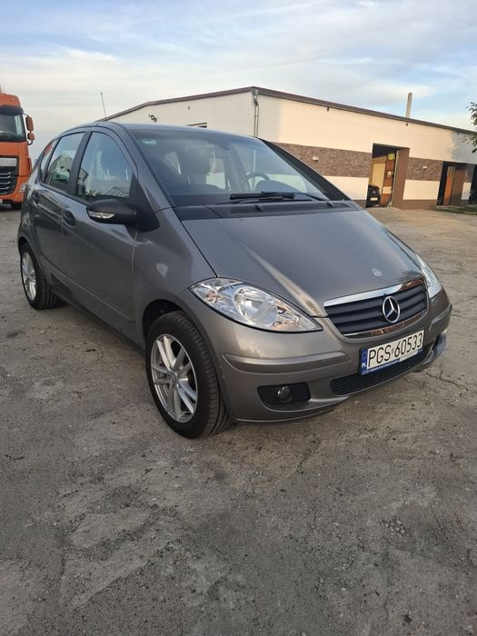 Sprzedam Mercedesa a clasa