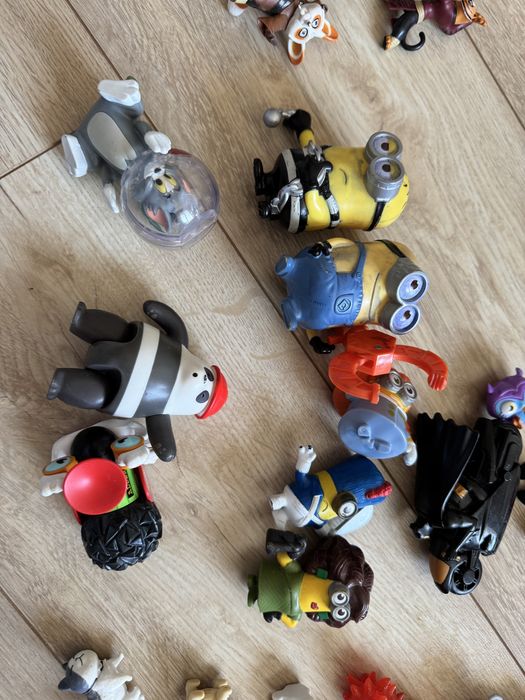 Іграшки макдональдз