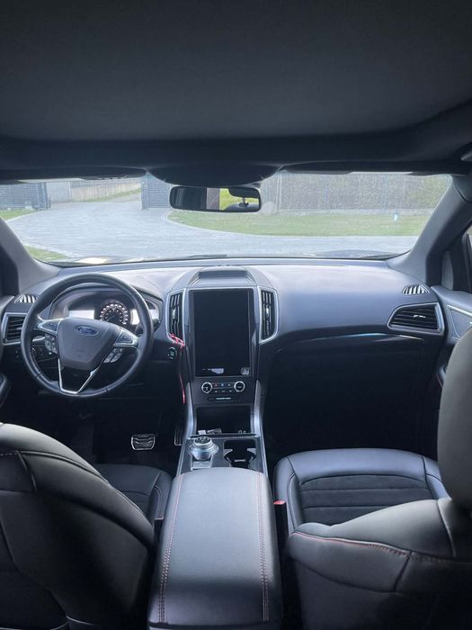 Samochod Ford Edge