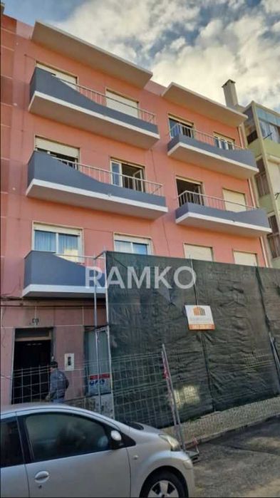 Vende-se Apartamento p/ Investimento