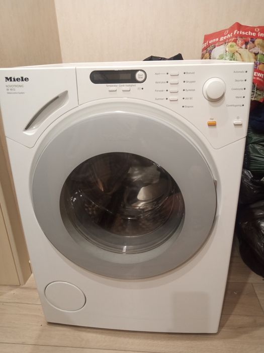 Стиральная машина Mielе  W1714