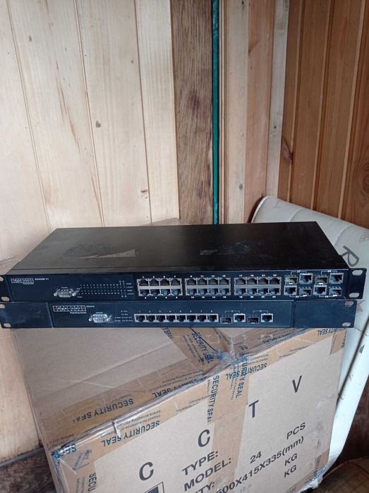 Комутатор, свіч ES3528M Edge -core 28 порта, 1 шт.