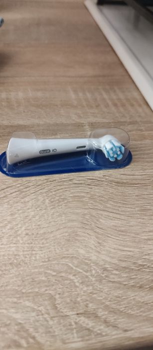 Насадка для зубной щётки Oral-B iO