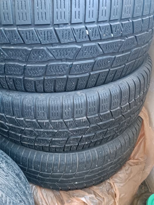 215/60/16 Continental