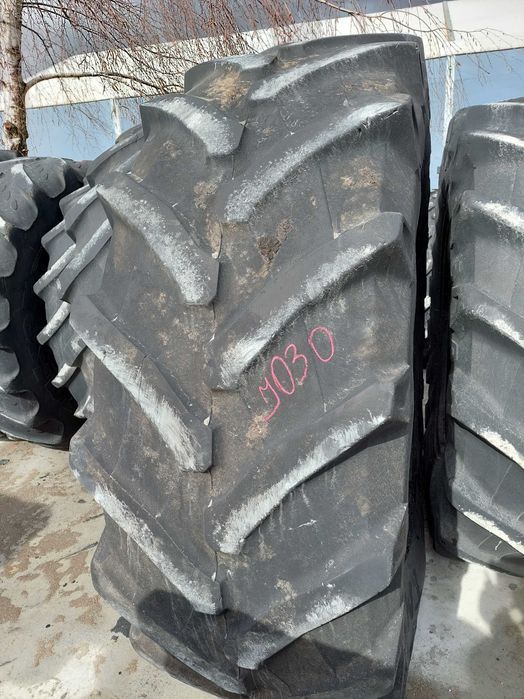 620/70R42 Pirelli TM700 J030 J129