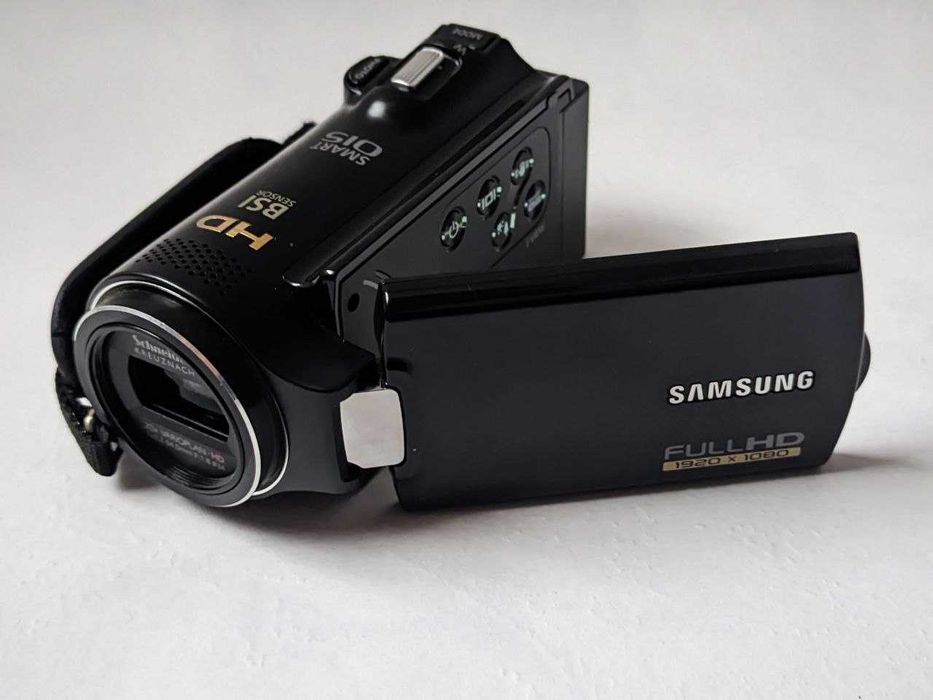 Видеокамера Samsung HMX-H220 (Full HD, 20x оптический зум)