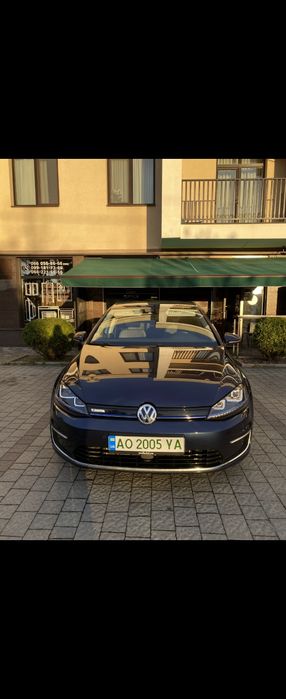 Volkswagen e-Golf 2014