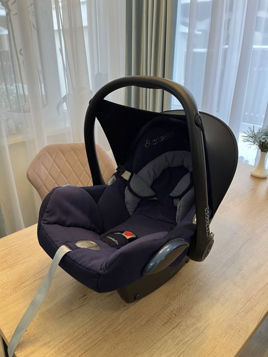 Автокрісло Maxi Cosy Cabrio Fix