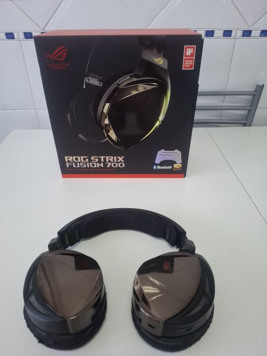 Auscultadores ASUS ROG Strix Fusion 700 –  Como Novos