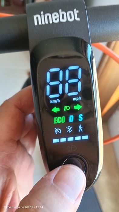 Segway Ninebot kickscooter F2 PRO