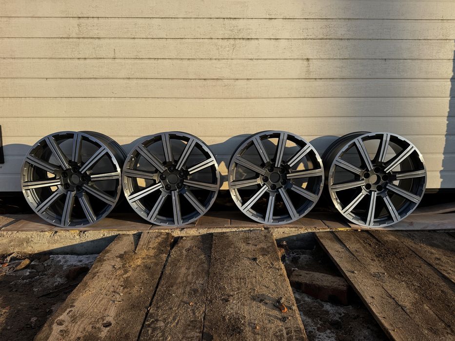 Диски Audi Q7 4M R20 ET33 J9.0 4M0601025AE