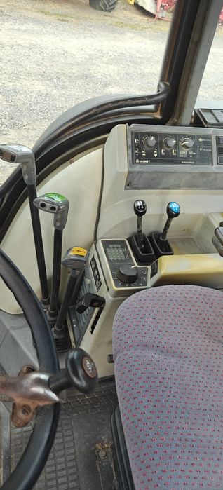 Valtra valmet 8000