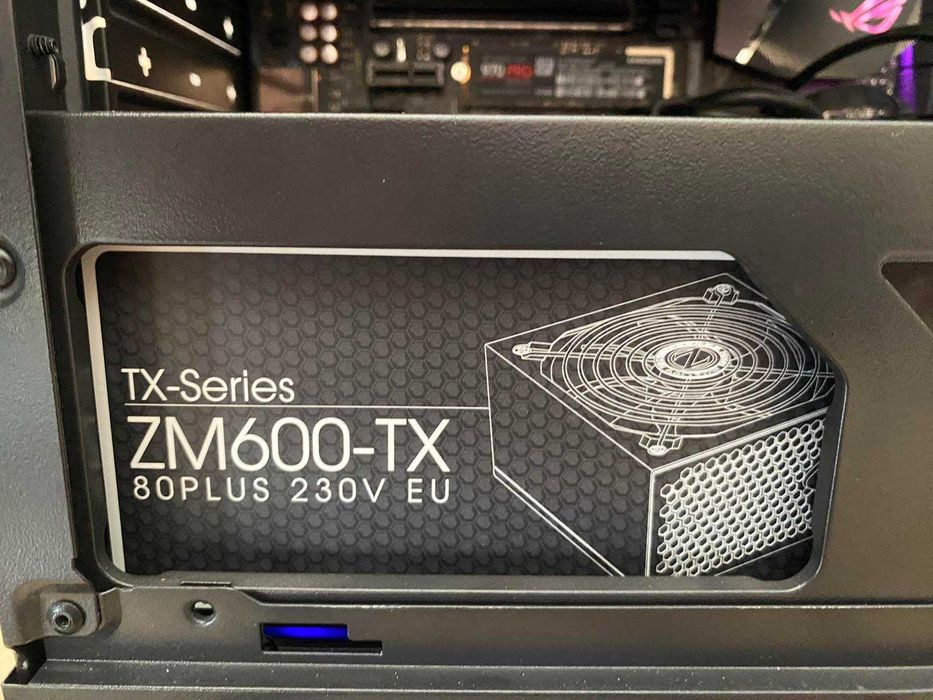 Монитор+сис.блокi3-8100/32Gbddr4/500х2GbSSD/120GbHDD/ GTX1060 6Gb