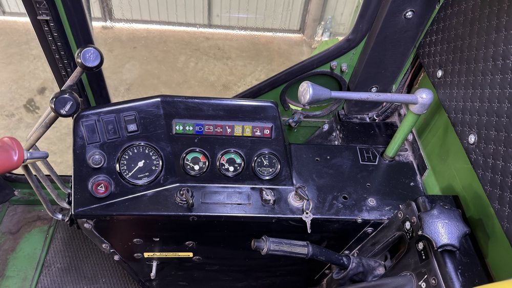 Продам комбайн John Deere 1052