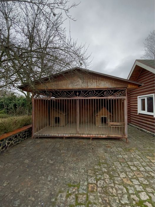 Продаж розкішного та унікального домоволодіння в м. Корсунь !