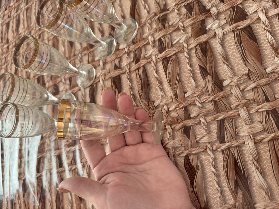 Рюмки з позолотою на ніжці 6 шт.