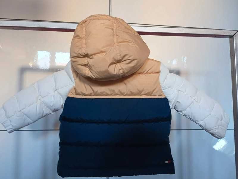 Tommy Hilfiger śliczna kurteczka 80 cm nowa