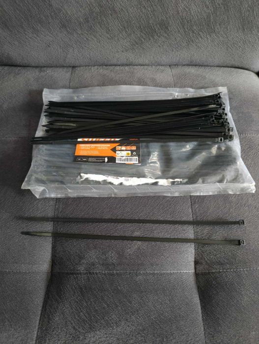 Opaski zaciskowe kablowe trytytki 300 x 4,8mm 100szt czarne