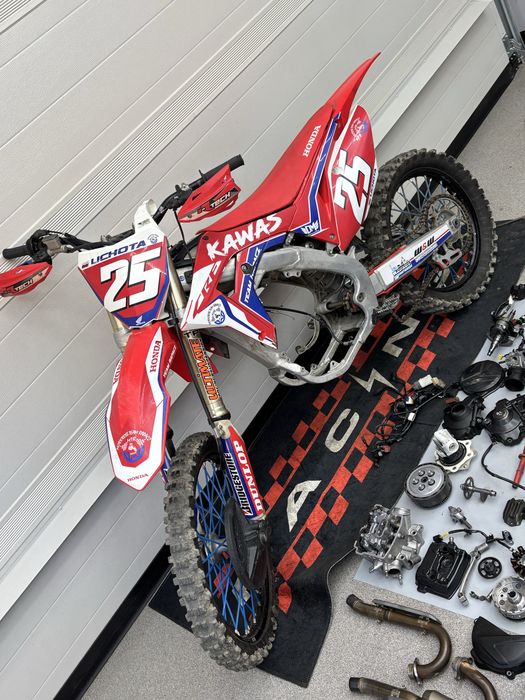 Dawca Części HONDA CRF250 R 18-26 Głowica  Pół Karter Skrzynia Cdi