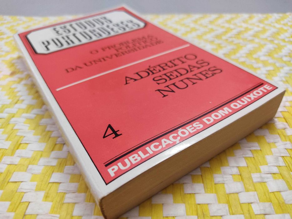 O problema político das Universidades
Adérito Sedas Nunes